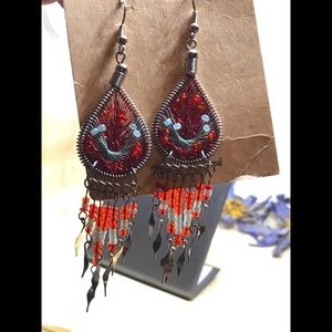 BOGO ‼️Threaded beaded earrings NWOT